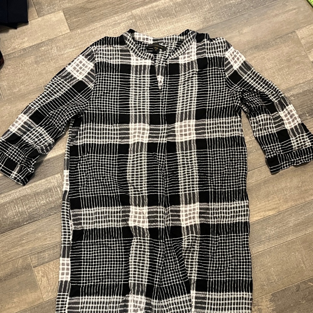 Donna Karan Black and White Long Sleeve Dress